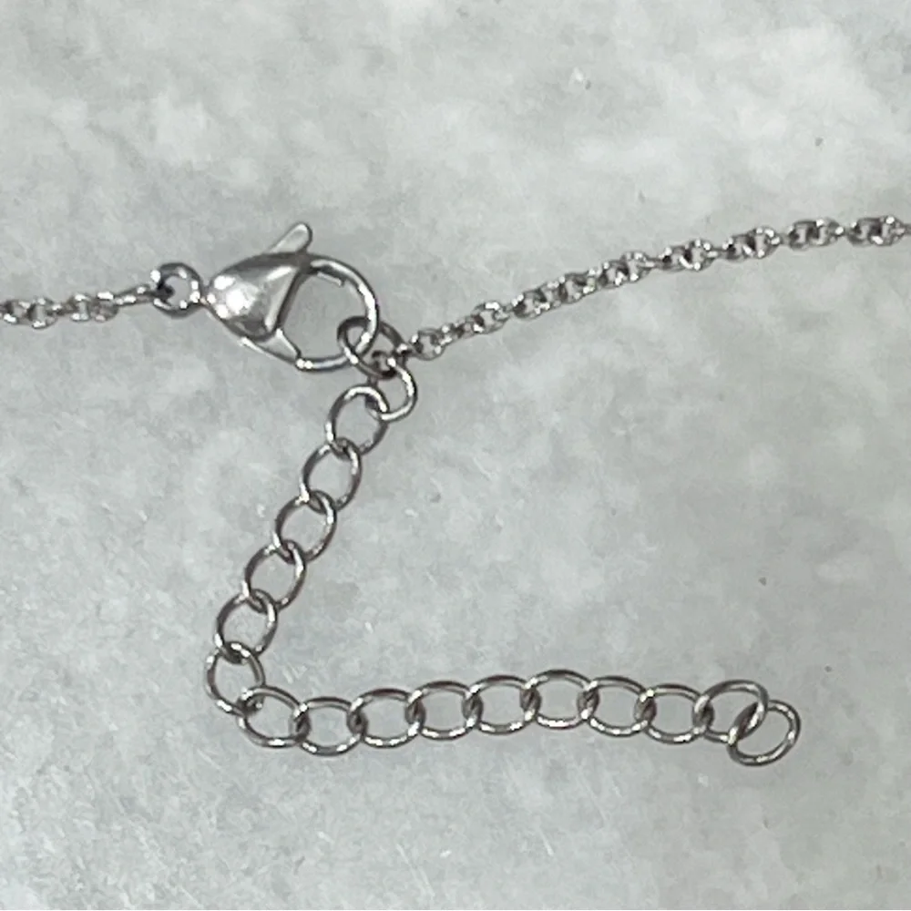 Radiant Orchid Quartz White Zircon Silver V Drop Necklace w/ Extender - Picture 11 of 15